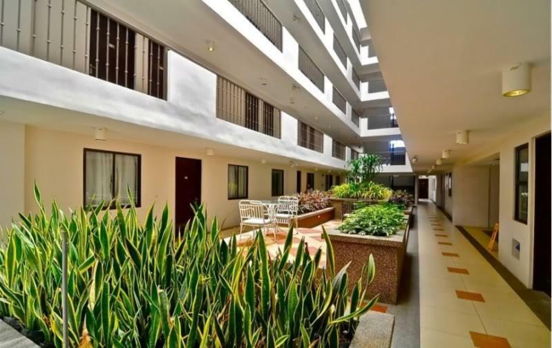 ダバオ　シティ Camella Northpointアパートホテル エクステリア 写真